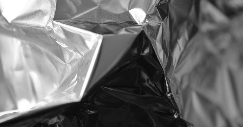 Losing It All - Exploring Brokenness: Poetry on Pain, Anger, and Human Flaws Losing It All - Exploring Brokenness: Poetry on Pain, Anger, and Human Flaws