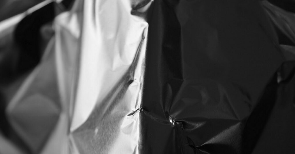Obstruction - Exploring Brokenness: Poetry on Pain, Anger, and Human Flaws Obstruction - Exploring Brokenness: Poetry on Pain, Anger, and Human Flaws